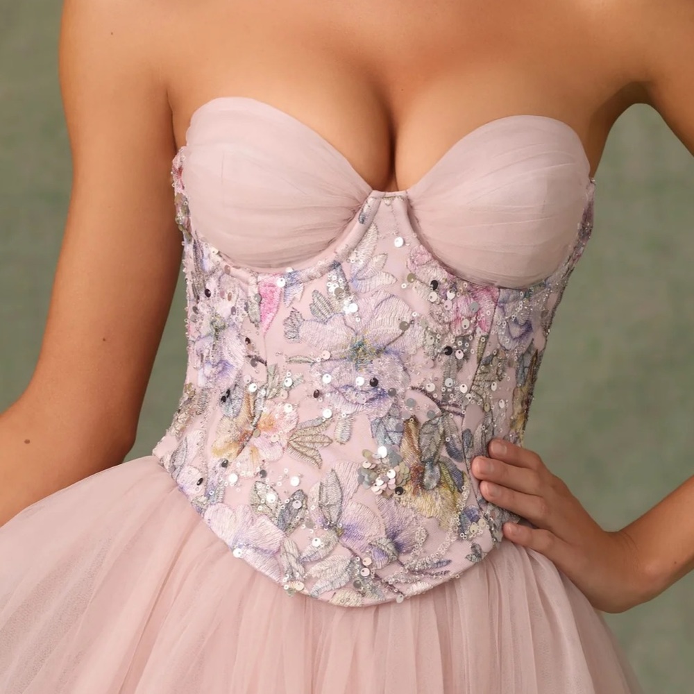 Elegant Floral Corset